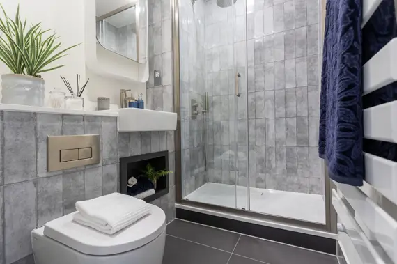 Garratt Collection 4 Bed SB 34 Ensuite Shower