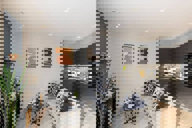 Image of B2.DG.04