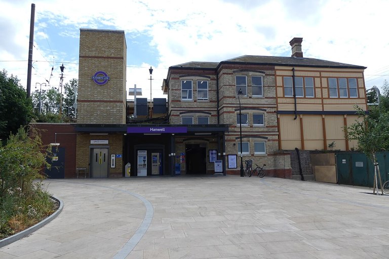 Hanwell Tube station