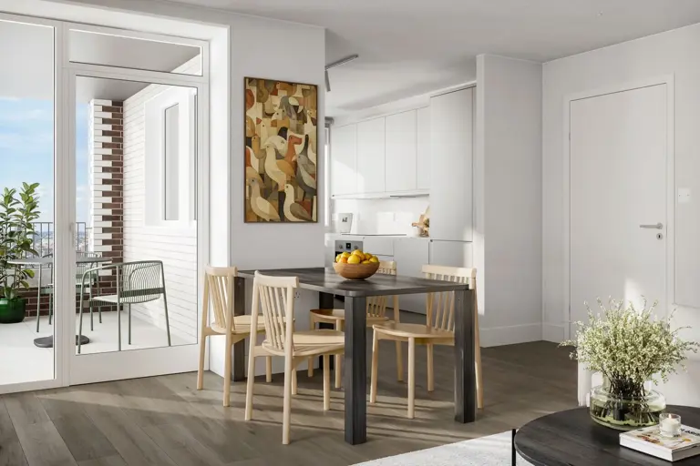 Windows/balcony doors